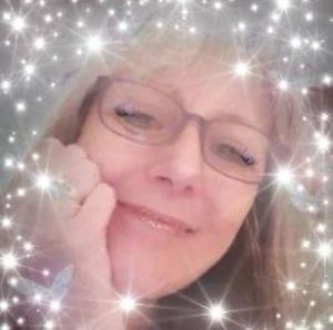 Meet your Posher, Lorna